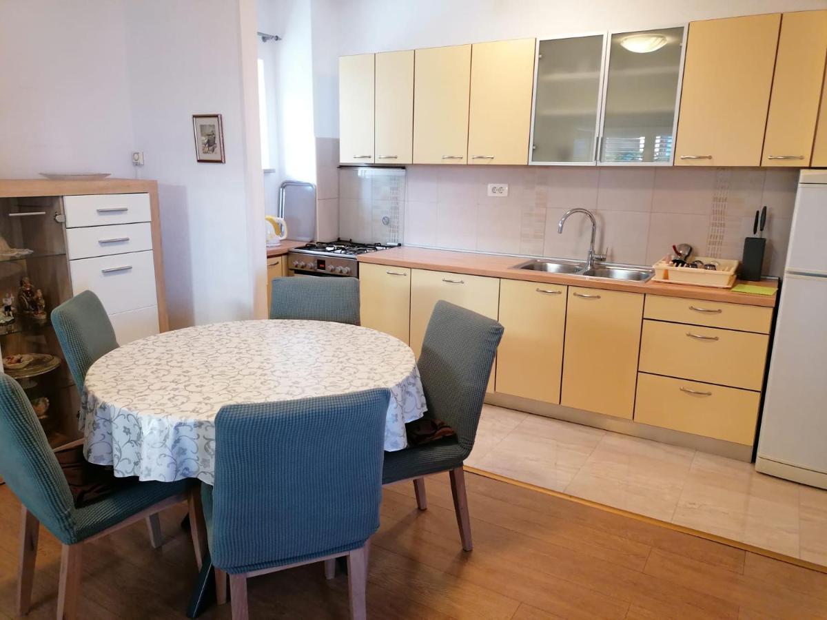Guest House Lucija 마카르스카 외부 사진